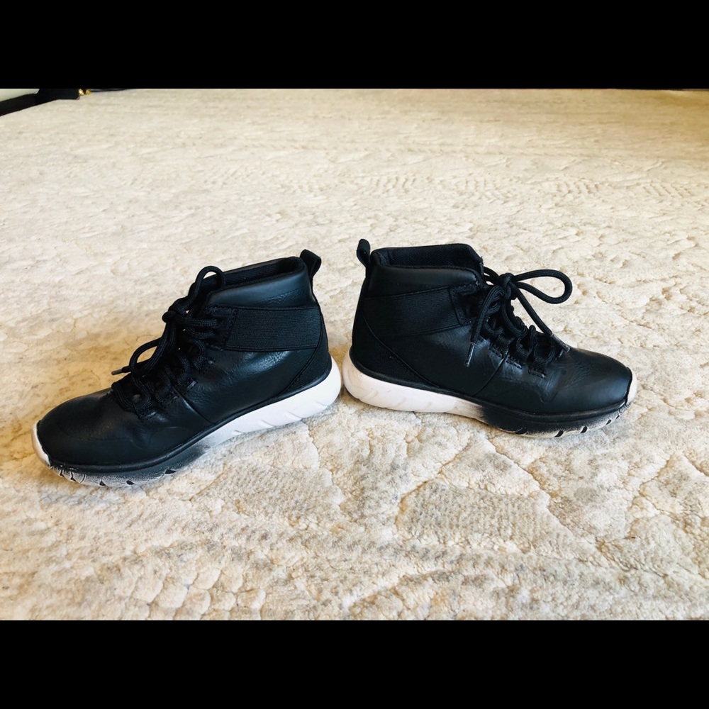 Zara black high top sneakers